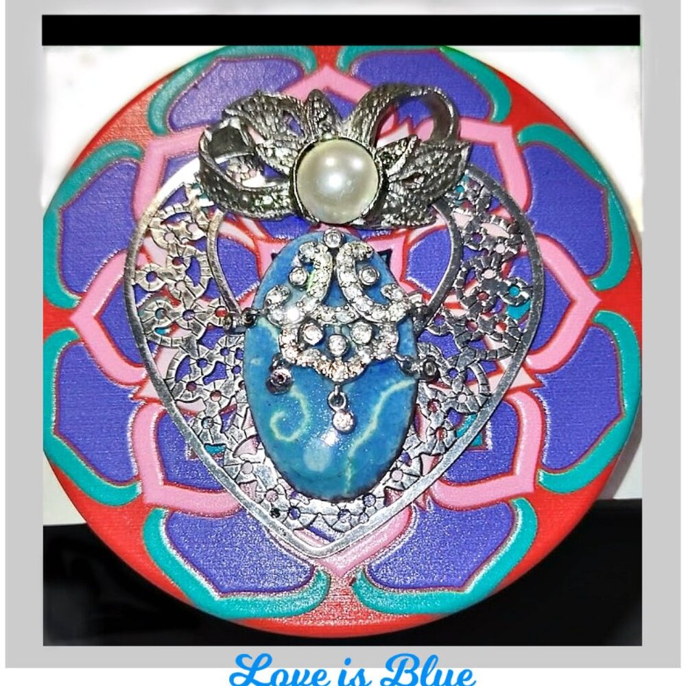 Embellished Jeweled Compact Makeup Mirror (cross-posted listing) - Picture 7 of 16